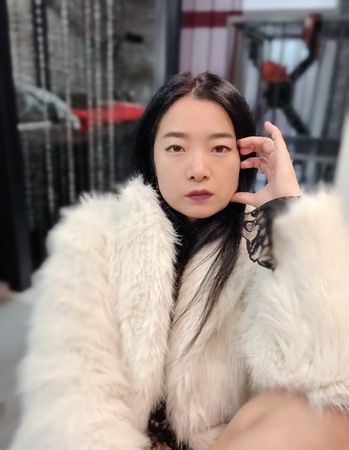 Miss Hongkong -BDSM- DOMINA, Essen