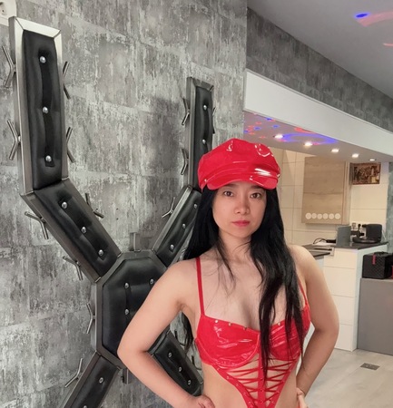 Miss Hongkong -BDSM- DOMINA, Essen