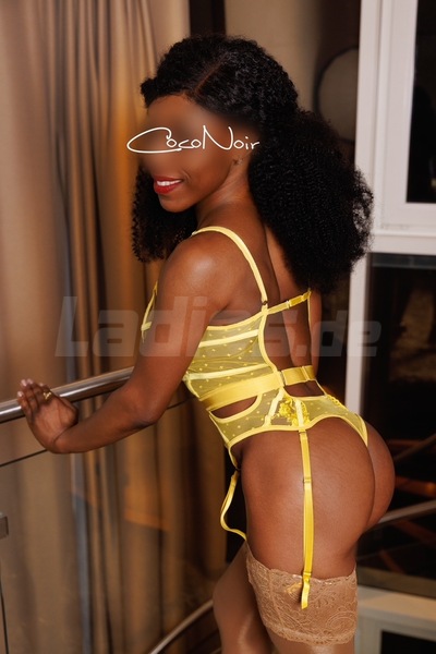 Foto von Coco Noir