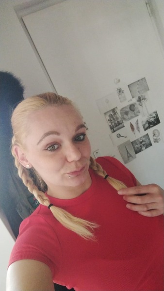 Foto von Larissa *GANZ NEU*