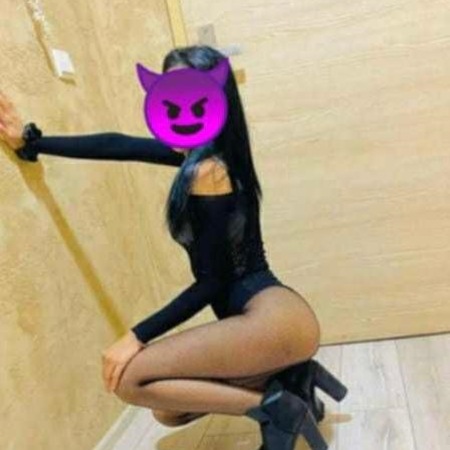 Csilla Brandneu*, Frankfurt am Main