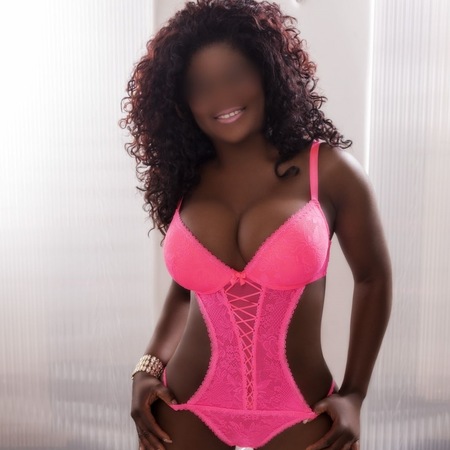 GANZ NEU!LIZZ heiße Praline, Neu-Ulm