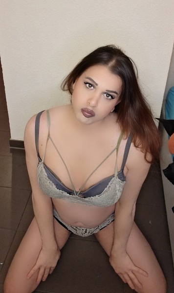 Foto von Trans Mira  aus der Türkei d*uergeil*