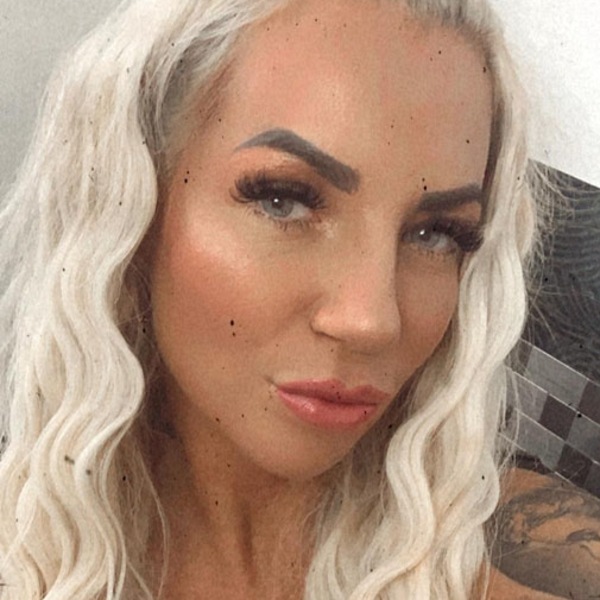 Foto von Heidi deutsch -Partygäste willkommen