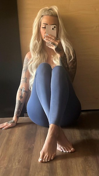 Foto von Heidi deutsch -Partygäste willkommen