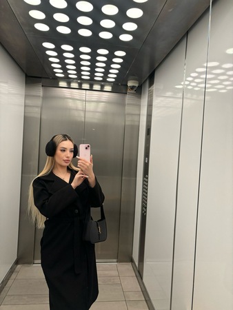 Claudia, Frankfurt am Main