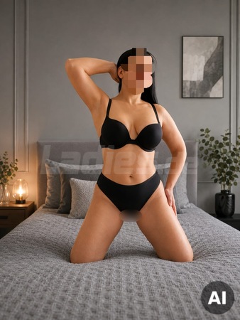 Alina GANZ NEU, Mönchengladbach
