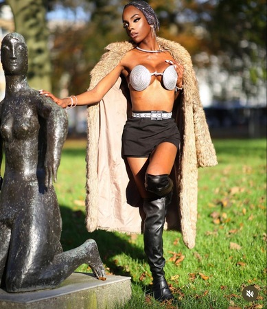 TS BIG BLOND LONG PARTY, München