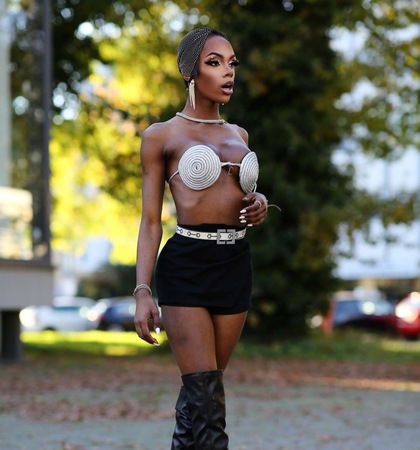 TS BIG BLOND LONG PARTY, München