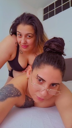 Asya & Suzan, Krefeld