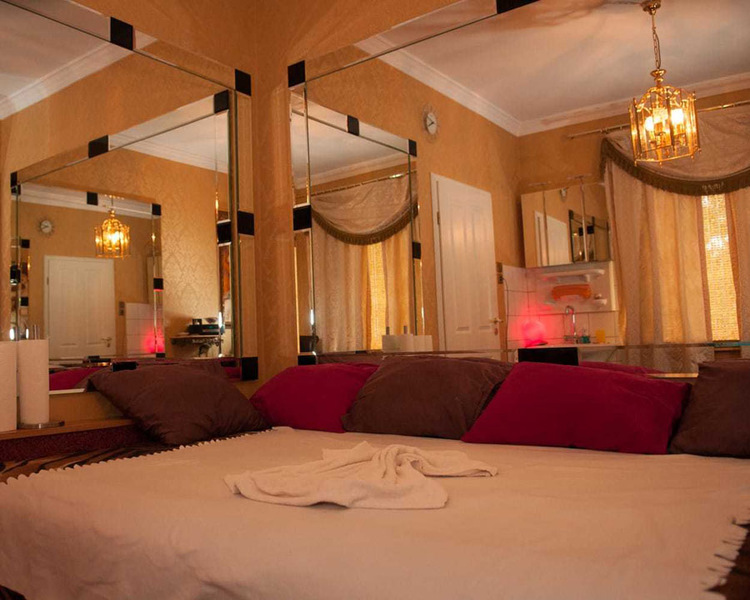 Foto von GIRLS-HAUS 19