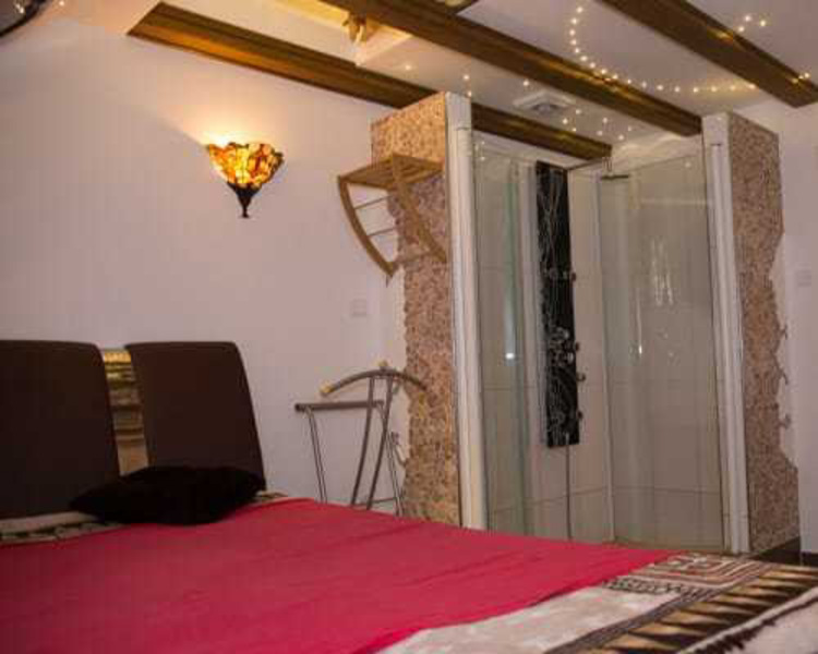 Foto von GIRLS-HAUS 19