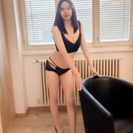 Lily aus Japan 21 J Ganz Neu