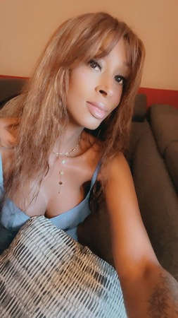 TS Camila de Lux Neue Nummer, Augsburg