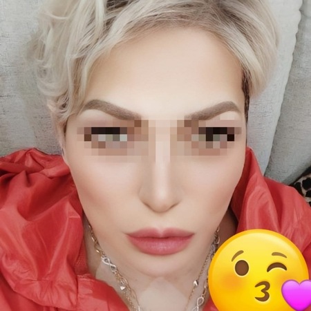 Karina, Jena