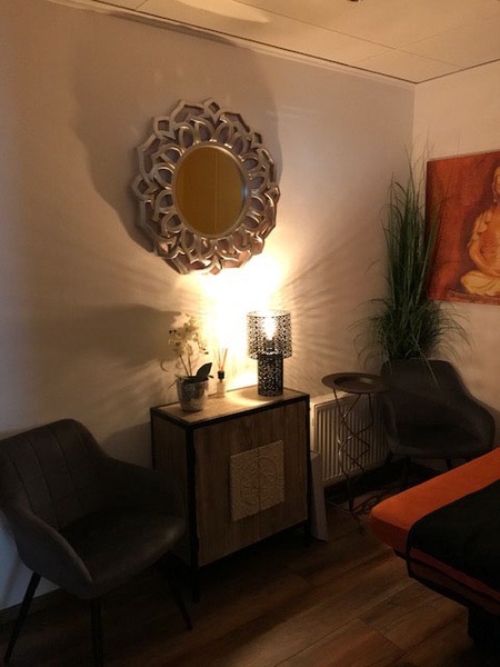 Foto von In privater Atmosphäre für den Liebhaber der reifen Lust