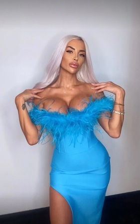 Adorable Krystal, Frankfurt am Main