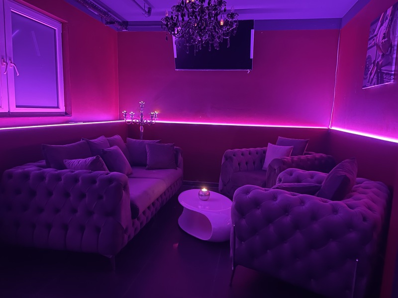 Foto von CLUB REDBOX