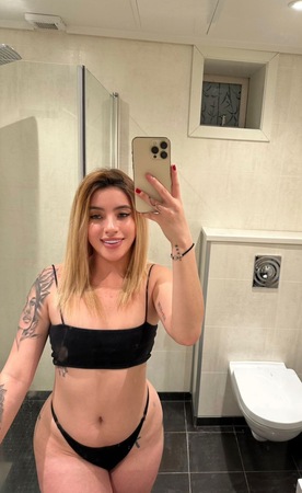  Ximena Nur WhatsApp, Darmstadt