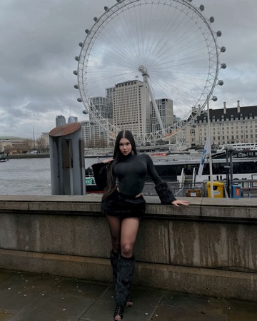 Lika *GANZ NEU*, Berlin