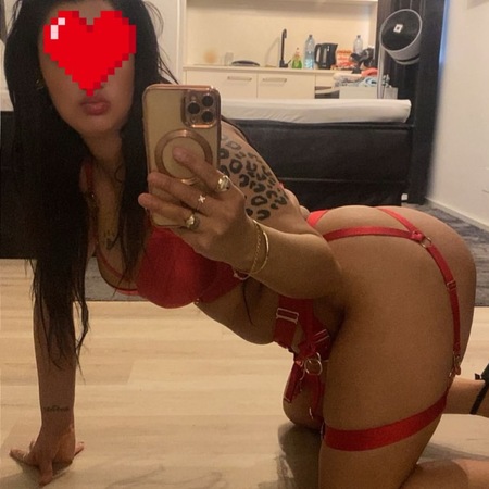 Noemi im Saunaclub Amore, Freinberg