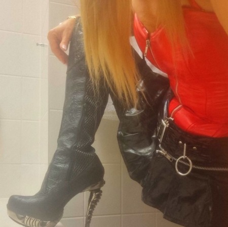 Blonde Karina ist ganz neu, nur für eine Woche, Osnabrück