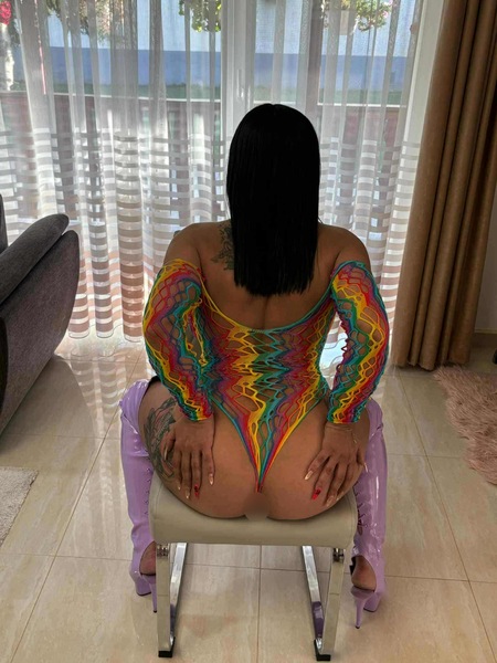 Foto von ZAFIRA - Sq*rting -Queen