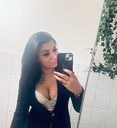 Jennyfer, Neustadt an der Weinstraße