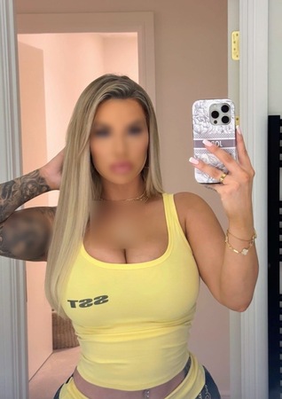 Sophie aus Deutschland exklusiv für Haus&Hotelbesuche, Essen