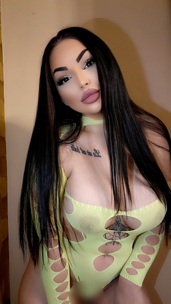 Foto von Alina BJ Queen  ZUM 1MAL IN DER STADT