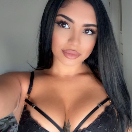 Foto von Alina Deutsch- Türkin Privat Besuchbar Haus&HotelBesuche