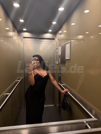 Alina Deutsch- Türkin Privat Besuchbar Haus&HotelBesuche, Frankfurt am Main-Gallusviertel