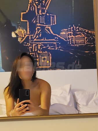Junge +18 100% Türkin Aylin, Köln