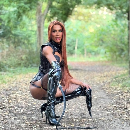 TS Valentina 24/7