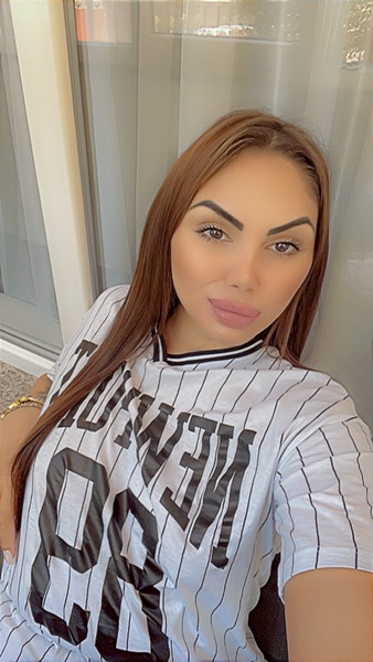 Laura – Magdeburg photo 4