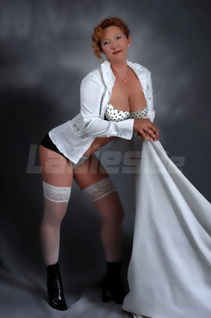 Neu im Stadt. Katja - Franz. Experten, Leer (Ostfriesland)