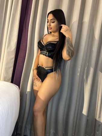 Raluca 100% Original Bilder, Stuttgart