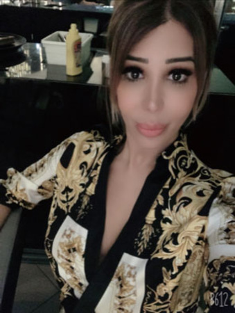 Türkin Derya NUR ANRUFE, KEIN WHATSAPP, Bremen