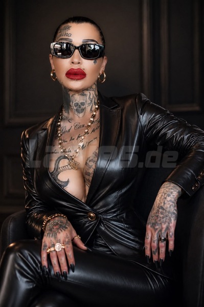 Foto von Domina Vicky