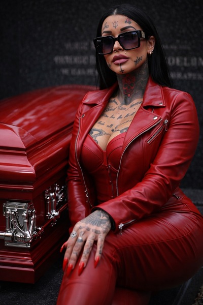 Foto von Domina Vicky