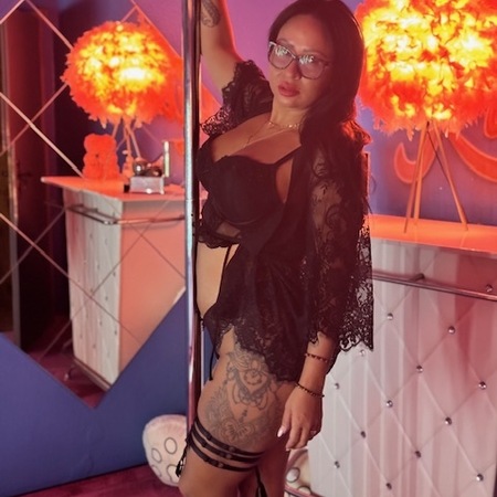 Schanel AV a/p versa*te heiße Milf Party G*rl 38J. im Kitties, Bürstadt