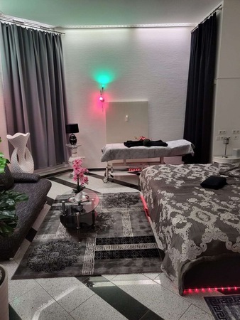 VIP 1 Appartement* Termine ab einer Stunde möglich!, Rosbach vor der Höhe