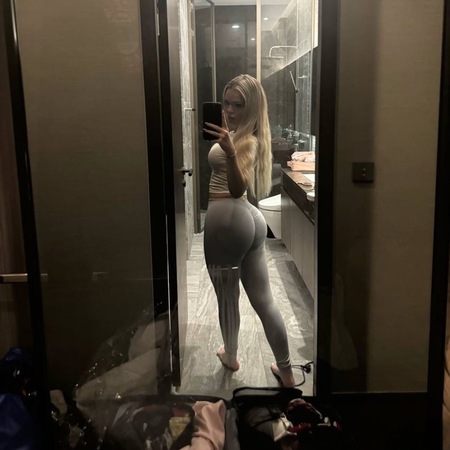 Celine nur Haus und Hotelbesuche, Wuppertal