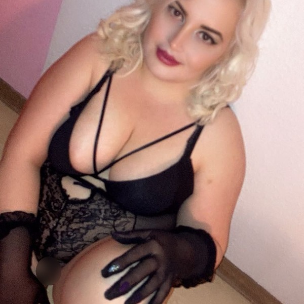 Anita *  Whatsapp erreichbar*