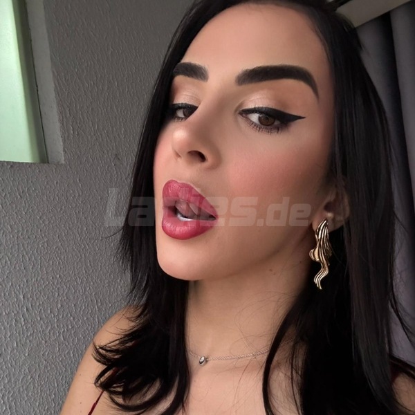 Foto von TS Elloah Guedes NUR WHATSAPP