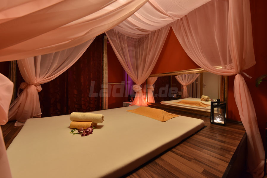 Foto von Suriya-Massagestudio
