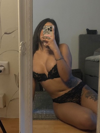 Jenny - besuchbar im Hotel!, Neuss