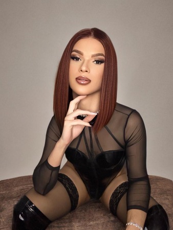 TS Pricenss Zayra, Hamburg