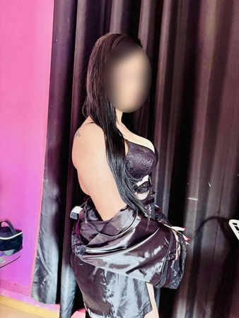 Julia - ZUm 1 Mal in Deutschland!, Emden