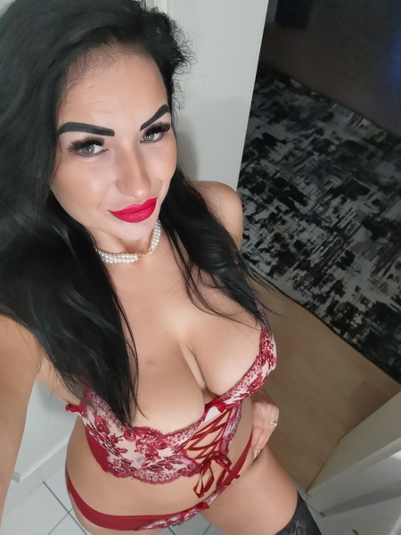 Michaela – Nurnberg photo 3